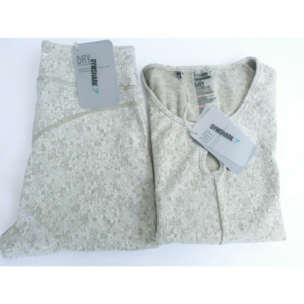 Last One☀❤Host Pick ❤☀Gymshark Fleur Texture Set